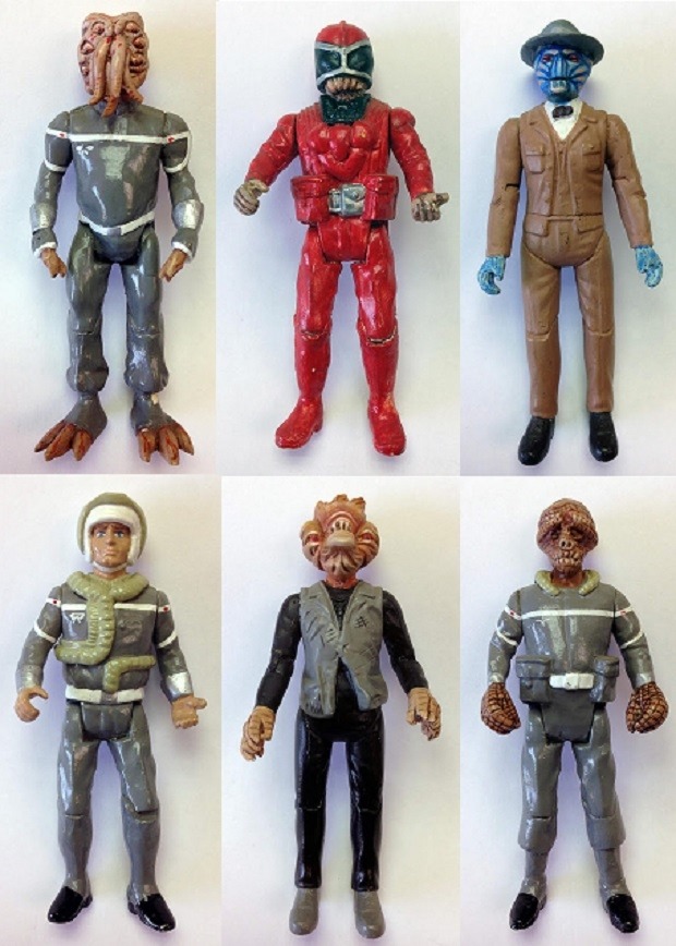 lost in space action figures 2018